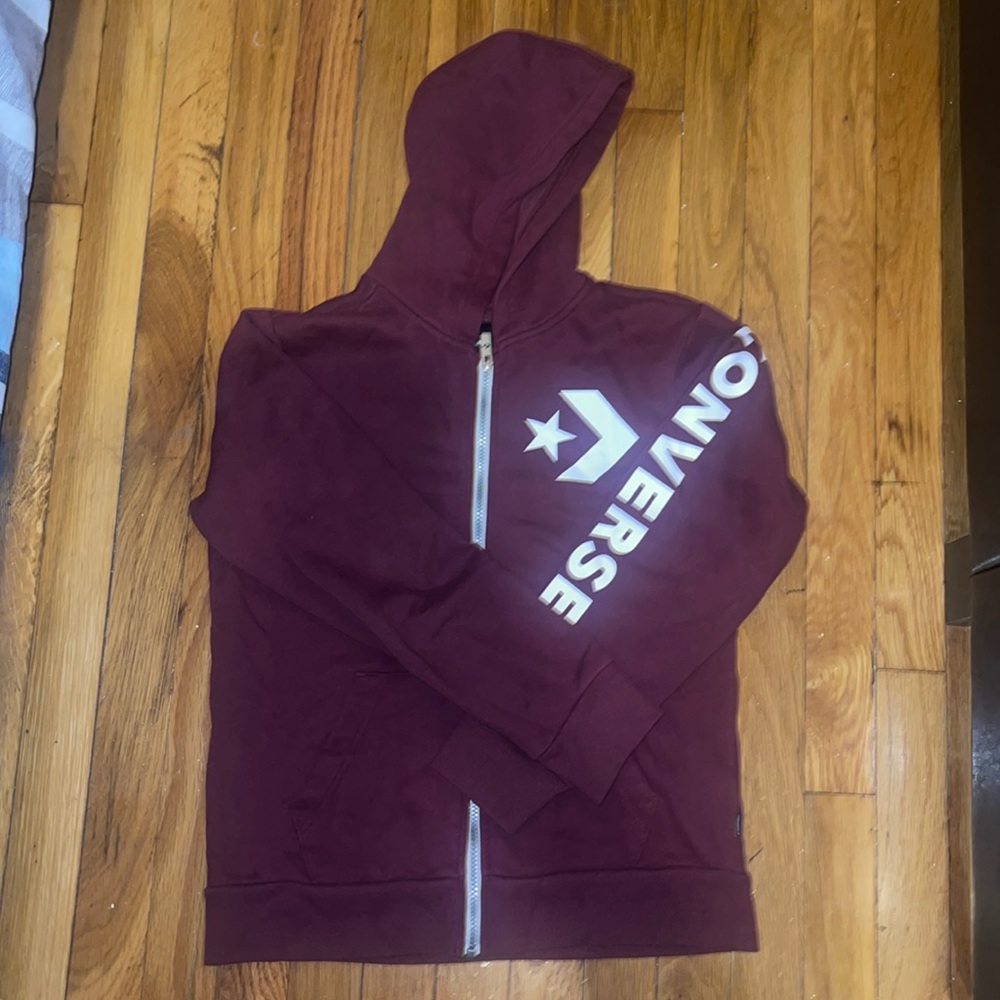 Converse boys sweater size large